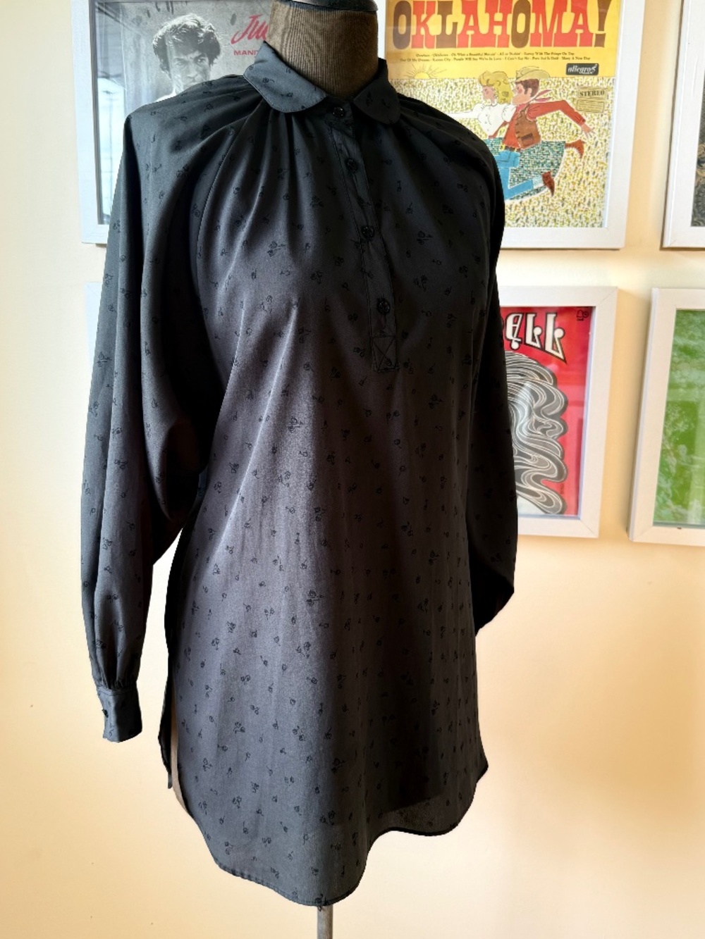 🖤 Vintage 70s Black Micro Floral Satin Tunic Blouse — Romantic Whimsygoth